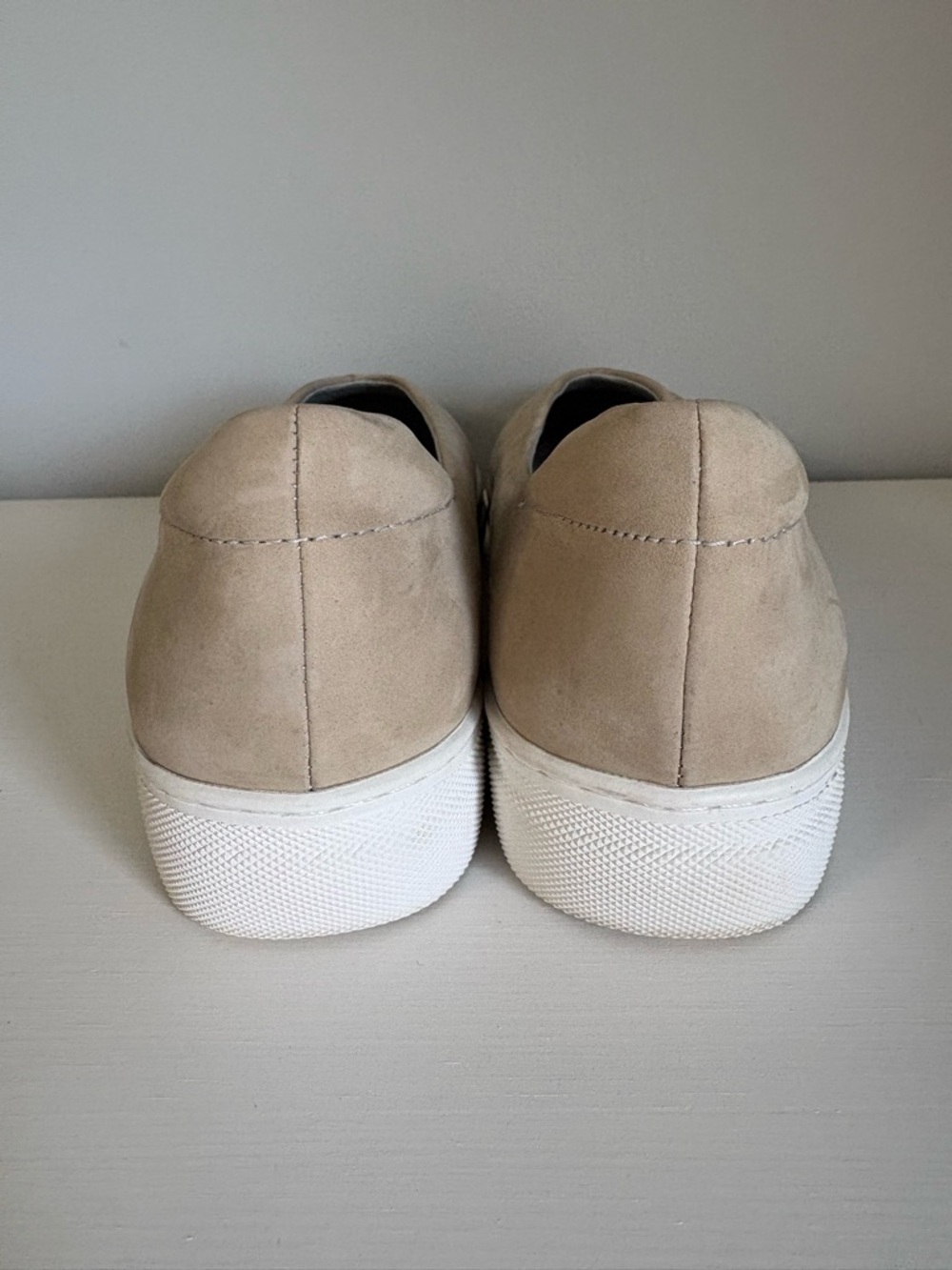 J/SLIDES Felecia Nubuck Platform Slip-On Sneakers Taupe Size 8 - Picture 7 of 9